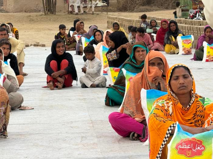 Food distribution - image 2